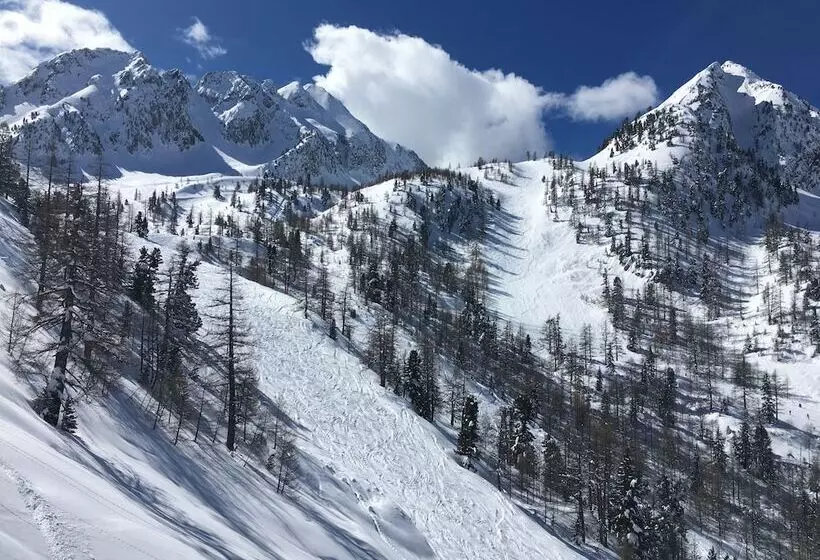 Sowell Hotels Le Pas Du Loup