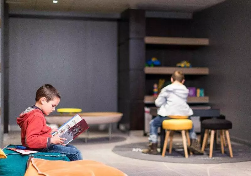 Novotel Bordeaux Lac