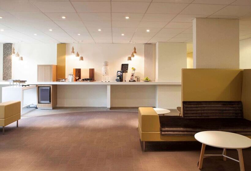 Novotel Fontainebleau Ury