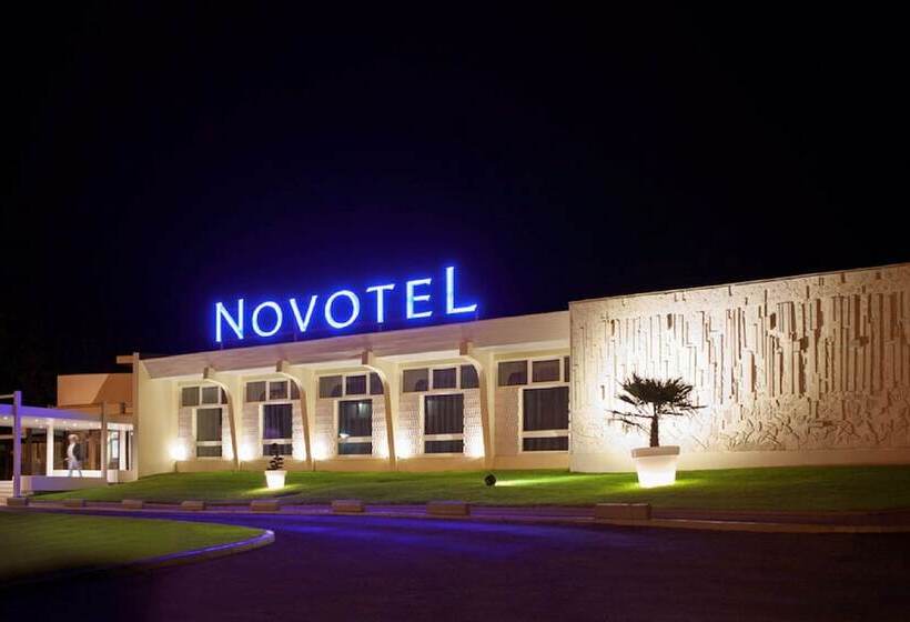 Novotel Fontainebleau Ury