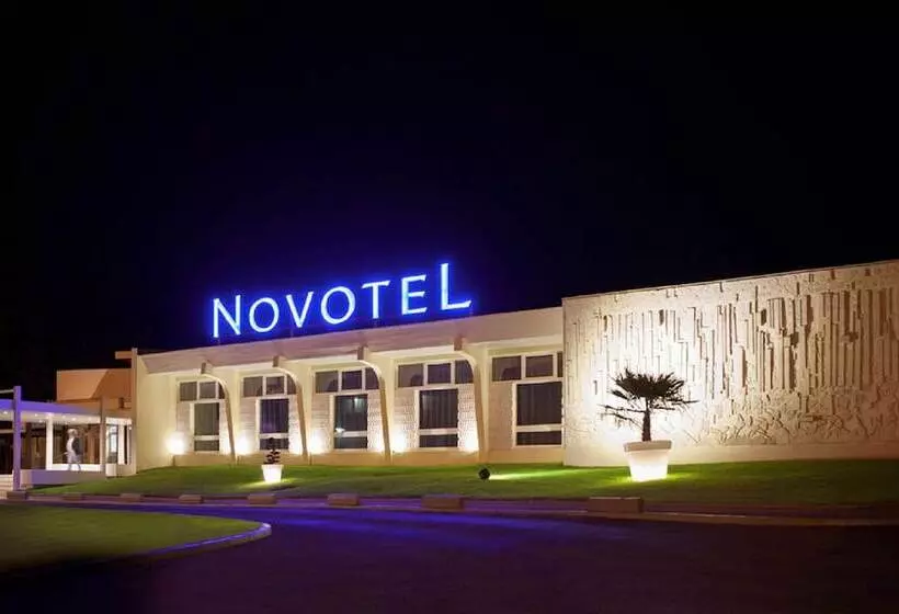 Novotel Fontainebleau Ury