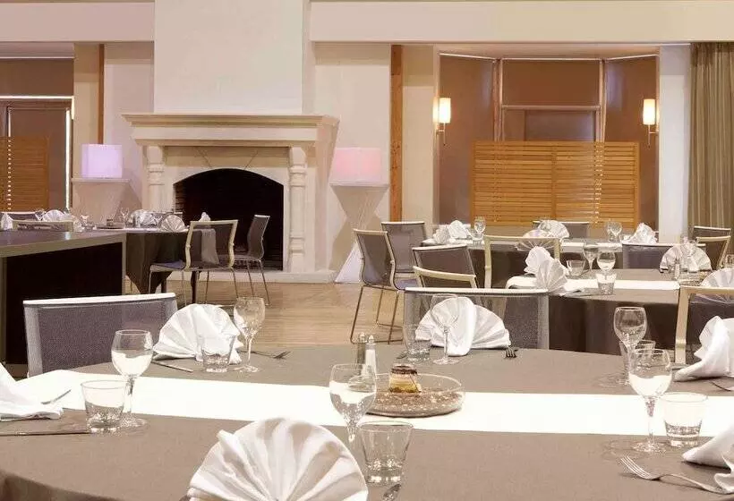 Novotel Fontainebleau Ury