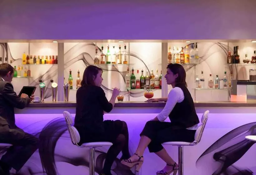 Novotel Fontainebleau Ury