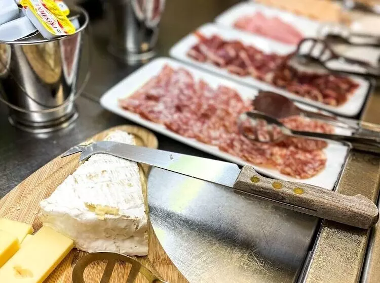 Novotel Fontainebleau Ury