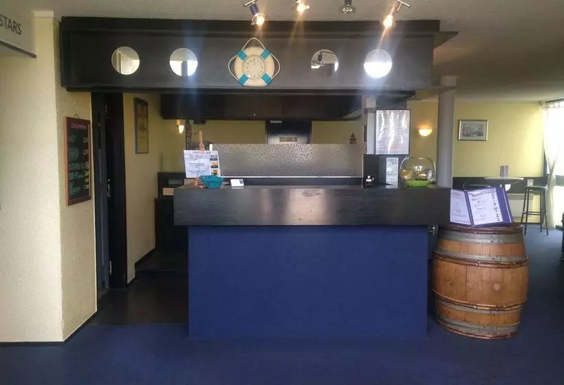 Отель Stars Dijon Sud