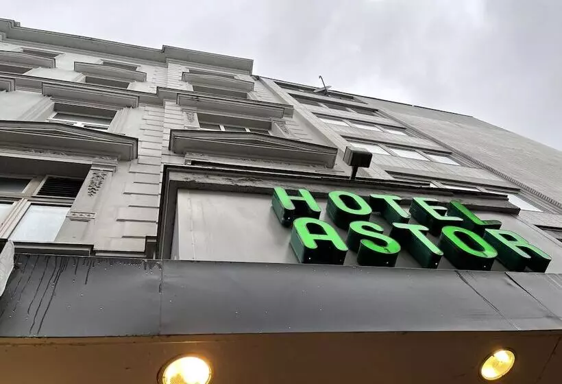 호텔 Astor