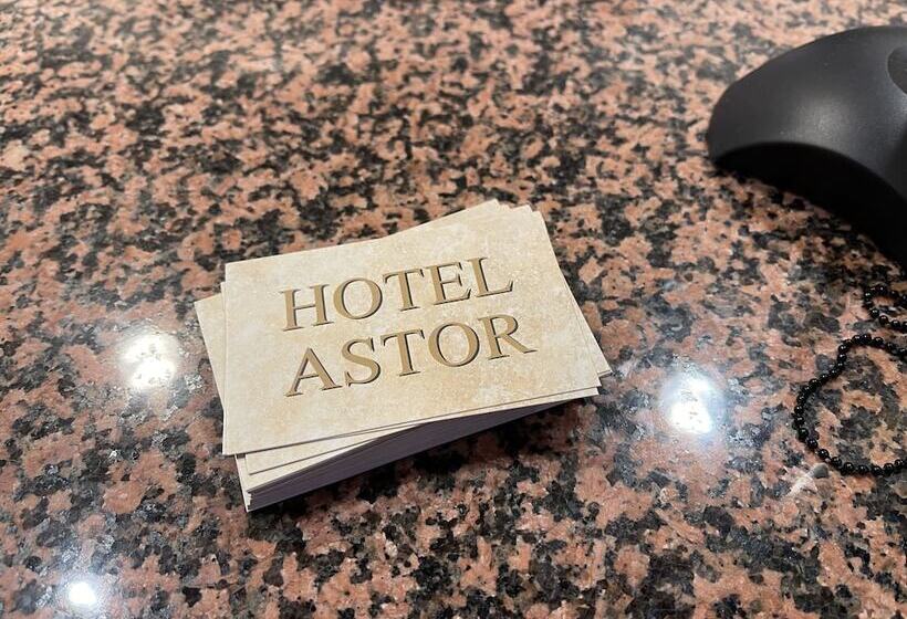 ホテル Astor