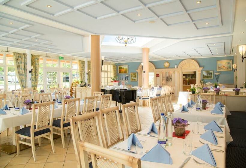 בית מלון כפרי Bayerischer Hof Miesbach, Bw Premier Collection