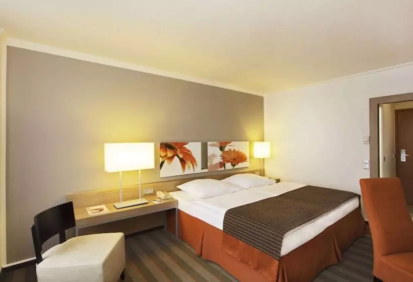 H4 Hotel Frankfurt Messe