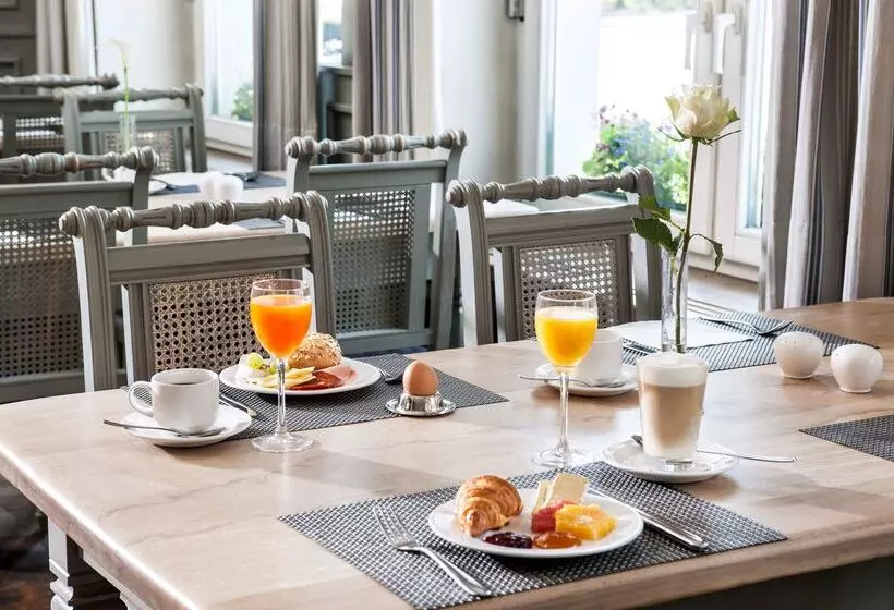 هتل NH Berlin City Ost