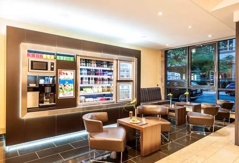 هتل NH Berlin City Ost