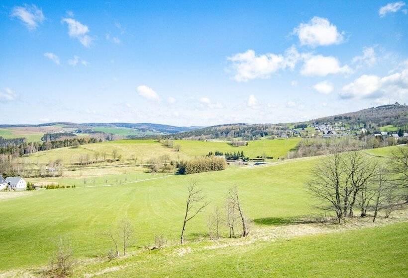 Panorama Berghotel Wettiner Höhe