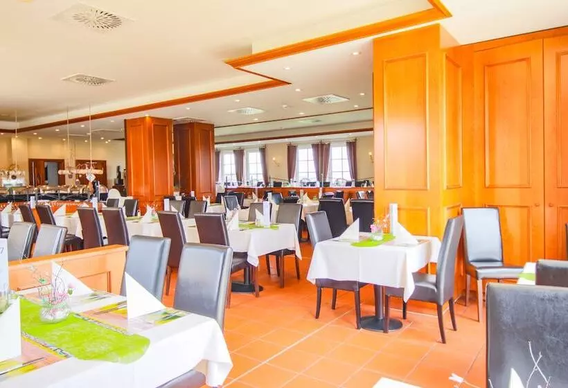 Panorama Berghotel Wettiner Höhe