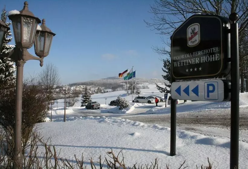 Panorama Berghotel Wettiner Höhe