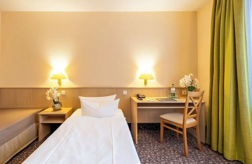 Hotelli Plaza Inn Chemnitz