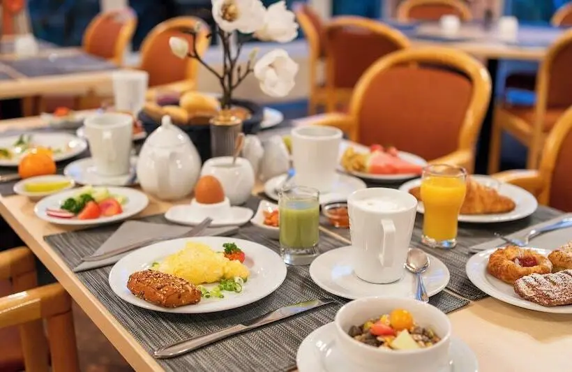 Hotelli Plaza Inn Chemnitz