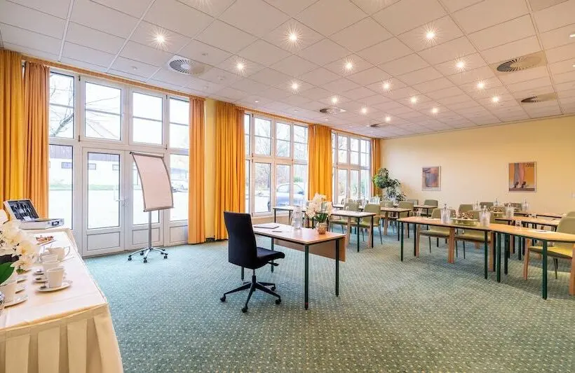 Hotelli Plaza Inn Chemnitz
