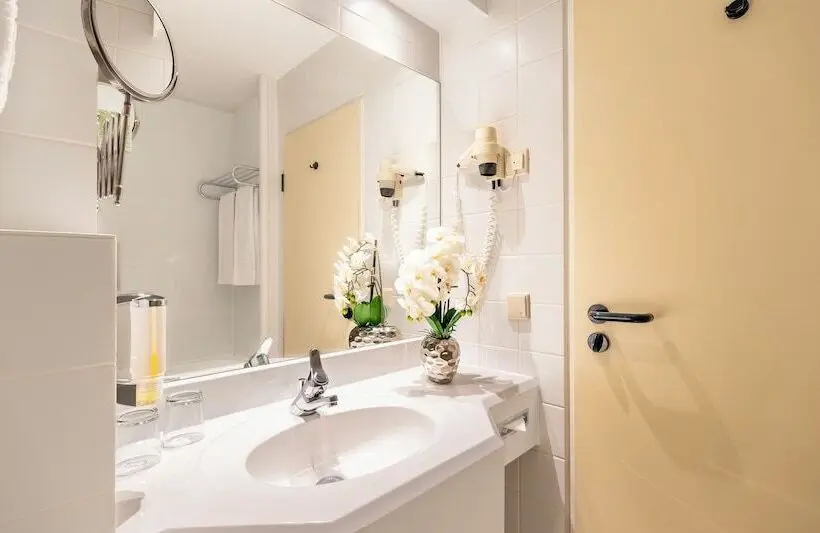 Hotelli Plaza Inn Chemnitz