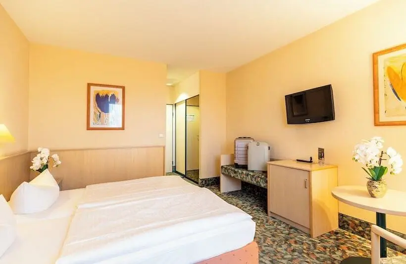 Hotelli Plaza Inn Chemnitz