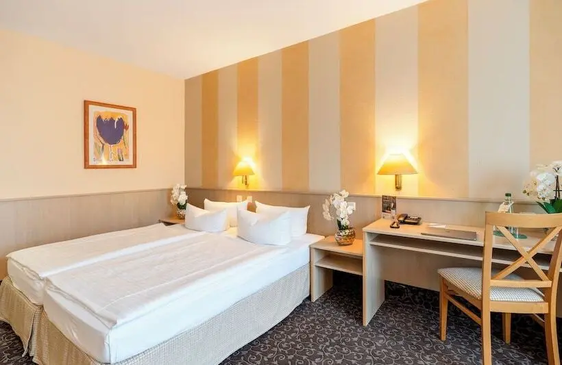 Hotelli Plaza Inn Chemnitz
