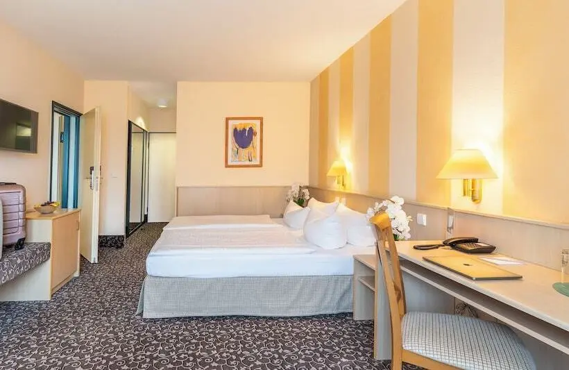 Hotelli Plaza Inn Chemnitz