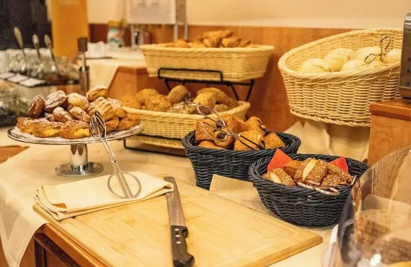 Hotelli Plaza Inn Chemnitz
