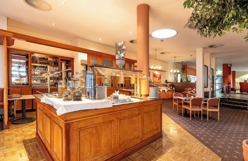 Hotelli Plaza Inn Chemnitz