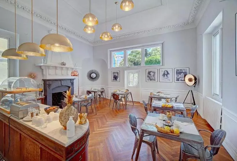 Villa Claudia Hotel Cannes Centre   Parking