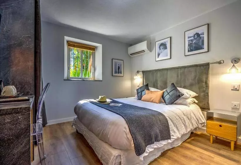 Villa Claudia Hotel Cannes Centre   Parking