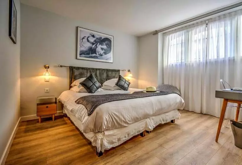 Villa Claudia Hotel Cannes Centre   Parking