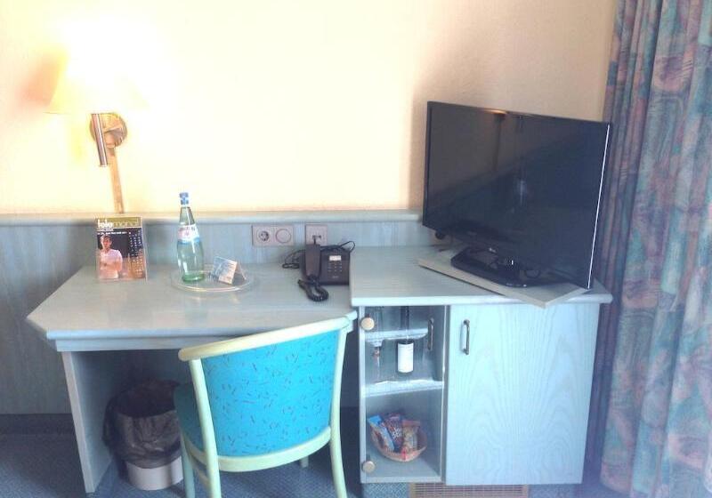 レジデンス Mercure Stuttgart Zuffenhausen