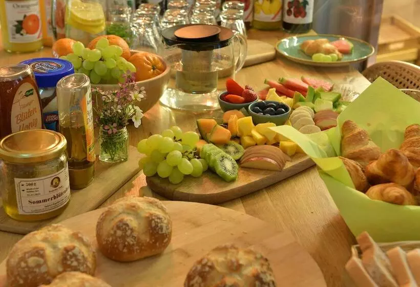 هتل Birgit Berlin Mitte