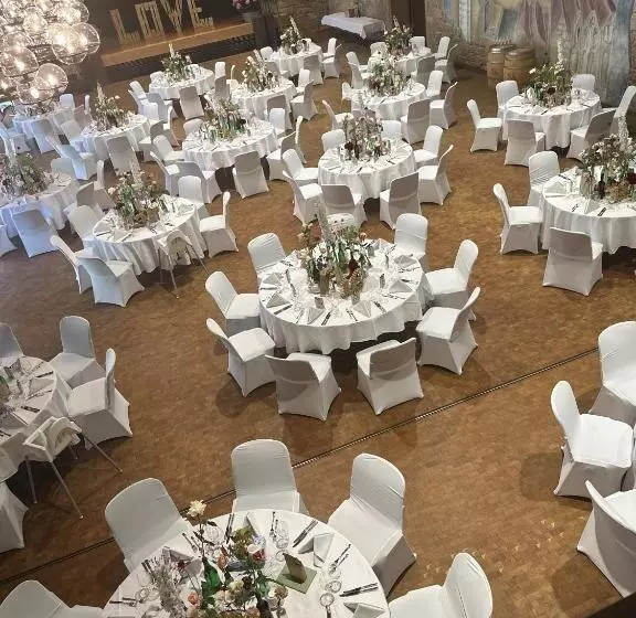 ホテル Herzogskelter Restaurant