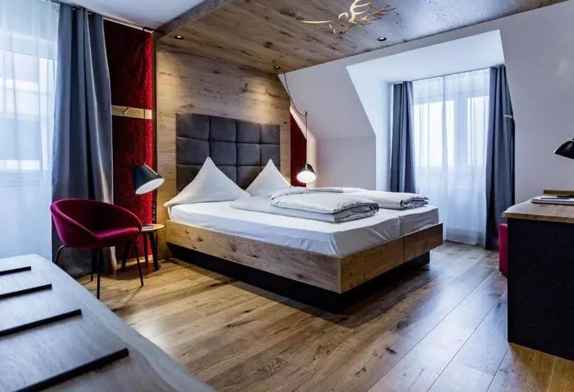 בית מלון כפרי Hirsch