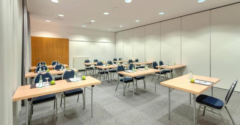 فندق Courtyard By Marriott Dortmund