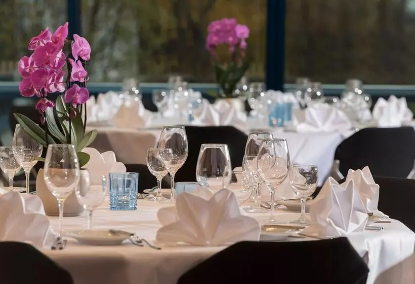 Hotel Excelsior  Nürnberg Fürth, Bw Signature Collection