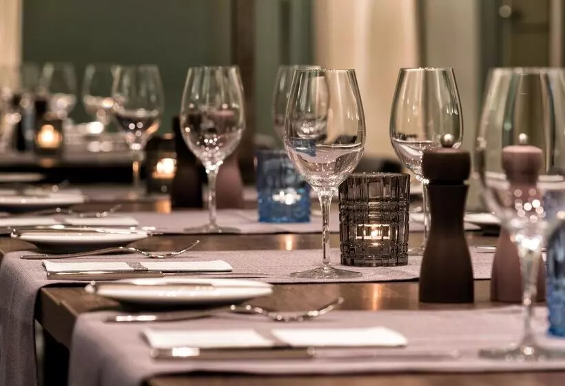 Hotel Excelsior  Nürnberg Fürth, Bw Signature Collection