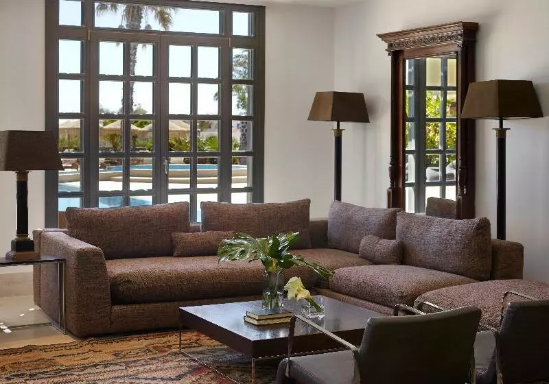 9 Muses Santorini Resort