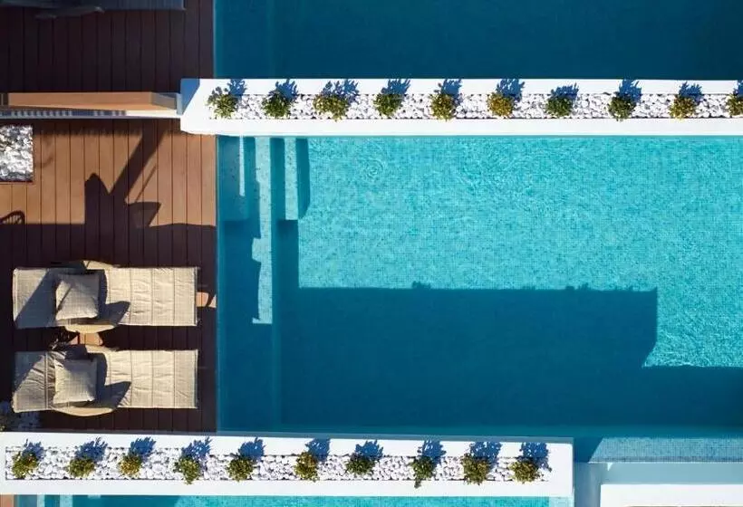 9 Muses Santorini Resort