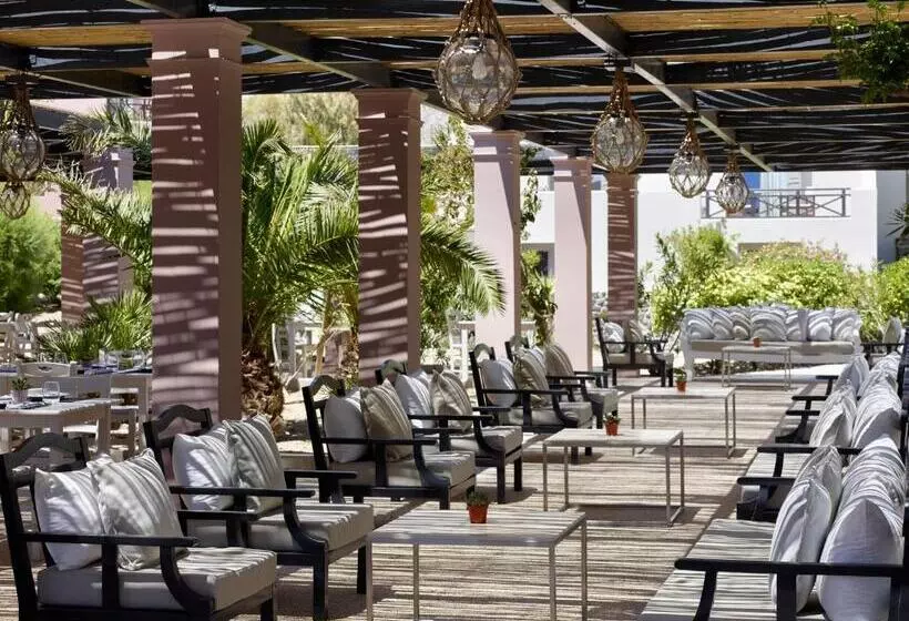 9 Muses Santorini Resort