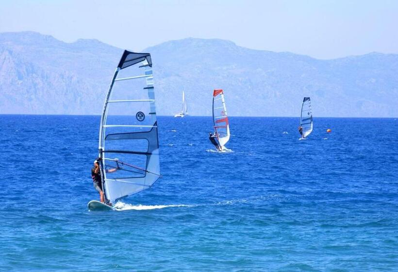 אתר נופש Doreta Beach