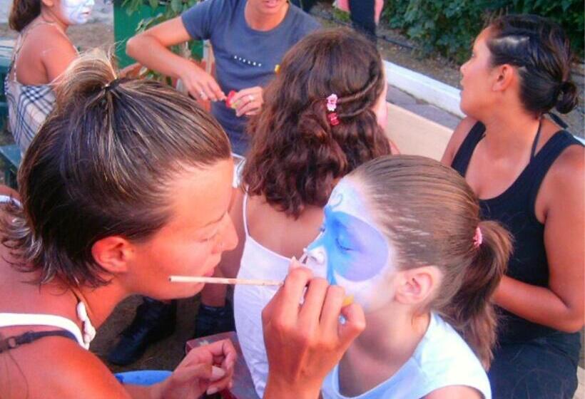 אתר נופש Doreta Beach