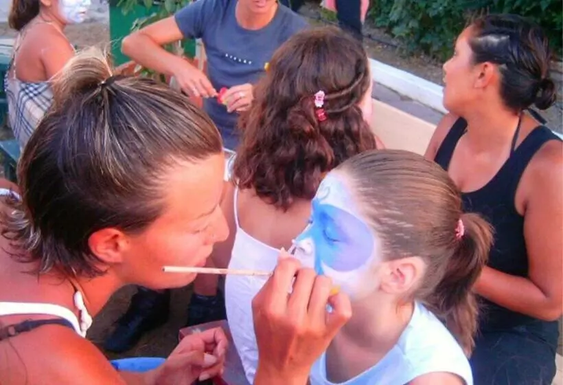 리조트 Doreta Beach