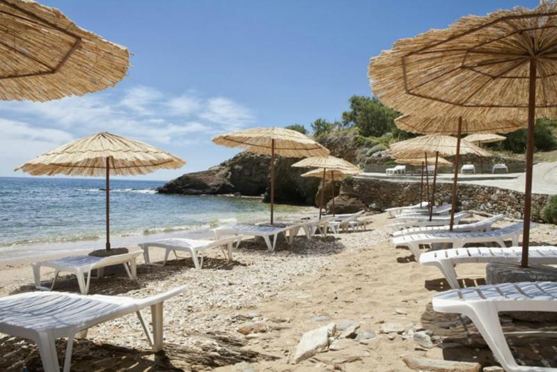 ホテル Andros Holiday