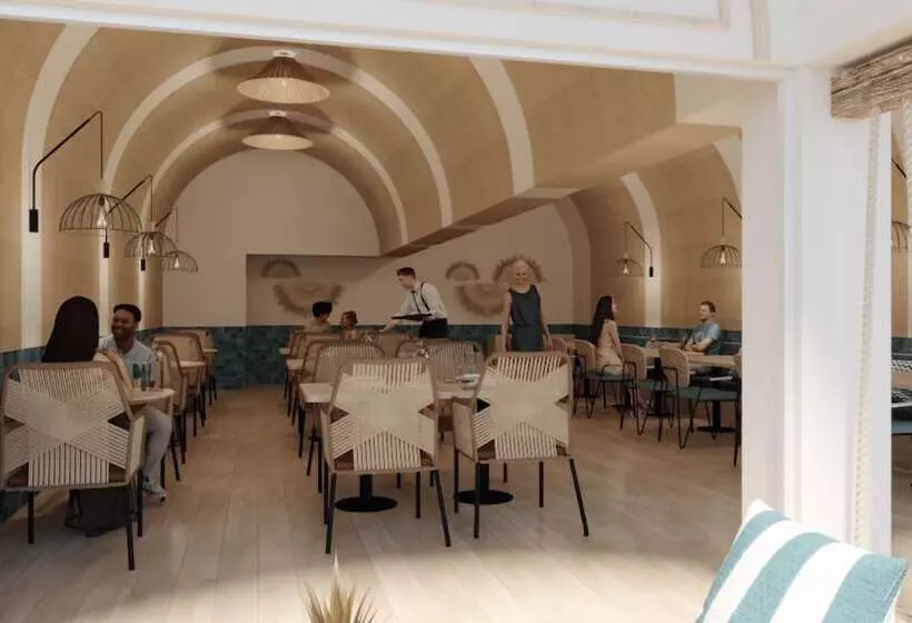 هتل Atlantica Ocean Beach Resort