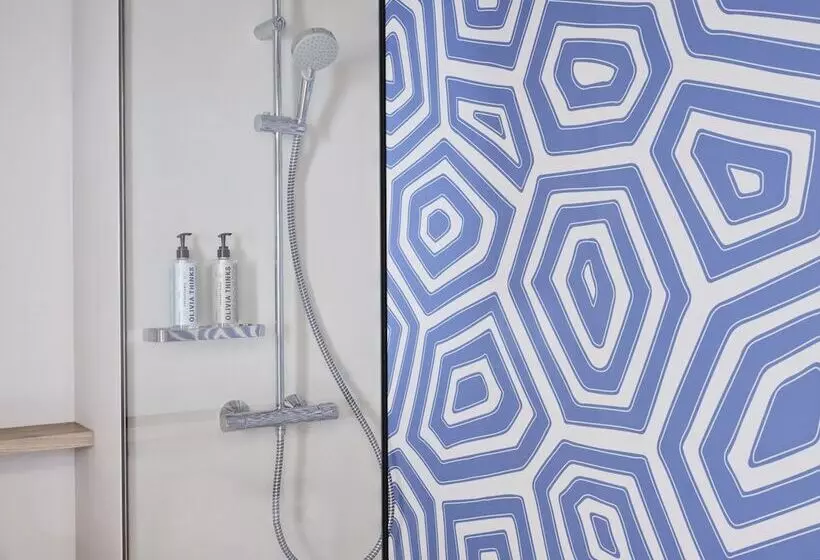 هتل Atlantica Ocean Beach Resort