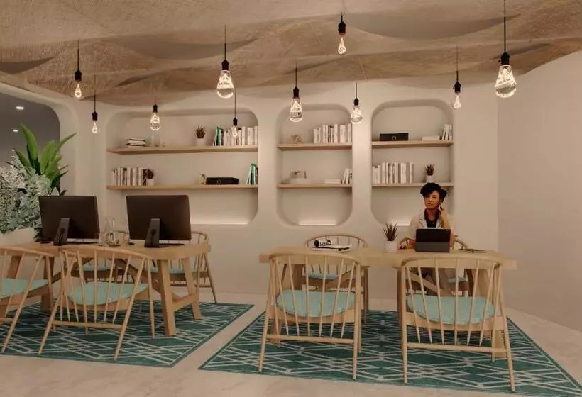 هتل Atlantica Ocean Beach Resort