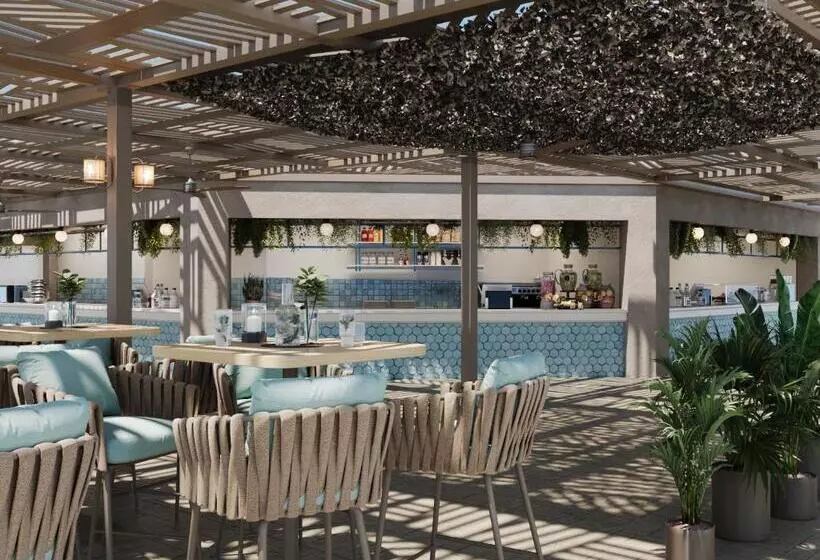 هتل Atlantica Ocean Beach Resort