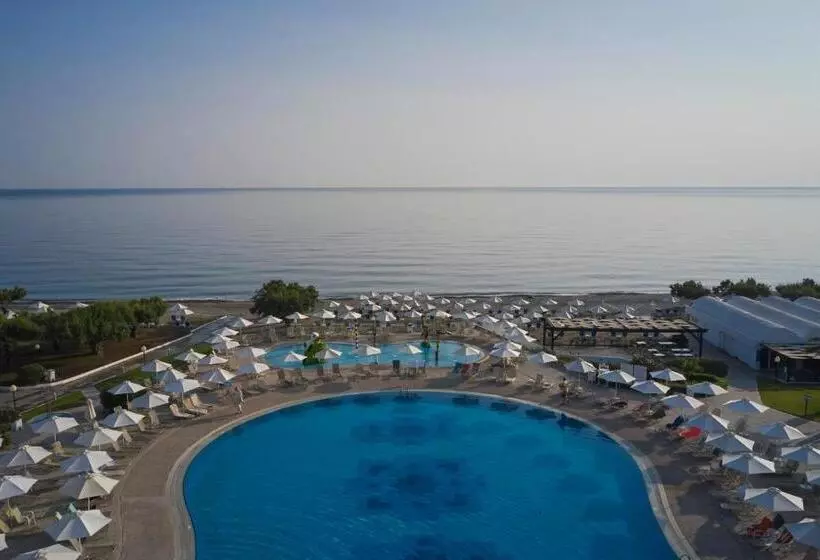 هتل Atlantica Ocean Beach Resort
