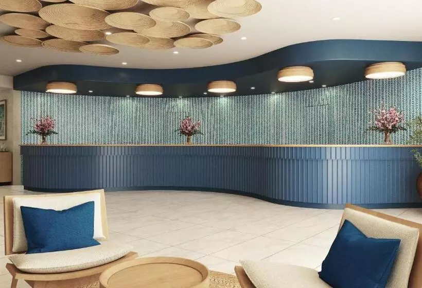 هتل Atlantica Ocean Beach Resort